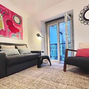 https://casa-coracao-do-bairro.hotels-lisbon-portugal.com